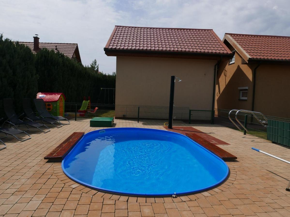 Ferienhaeuser Mit Pool Rewal Extérieur photo